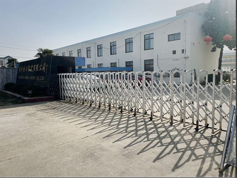 工(gōng)廠(chǎng)外(wài)景